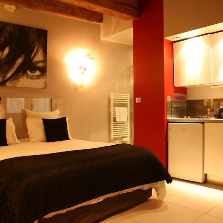 Loge Saint Jean Apartment Lyon Exterior foto